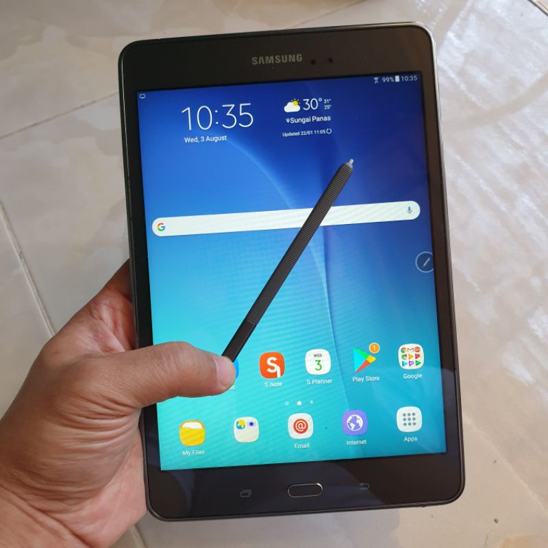 Samsung Tab A with S pen 8