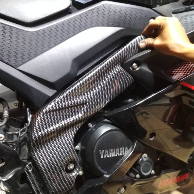 Jual Cover Delta Box CARBON CLUP Yamaha R15 V3 | Shopee Indonesia