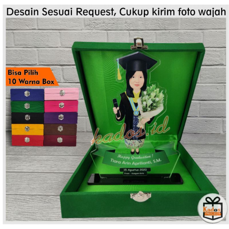 Jual Plakat Wisuda Kado Wisuda Akrilik Custom Desain Box Beludru