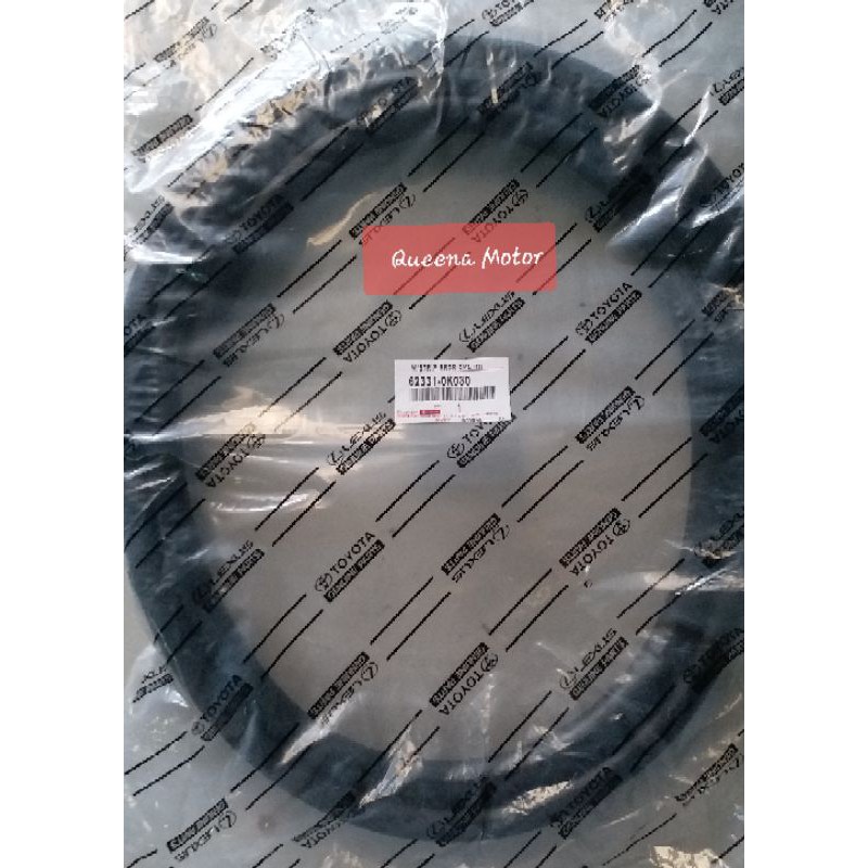 Jual Karet body pintu belakang kanan innova original | Shopee Indonesia