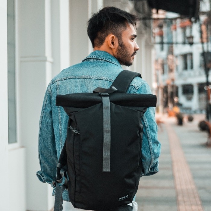 Jual Wanderlust Tas Ransel Rolltop Backpack Travelling Pria Wanita ...