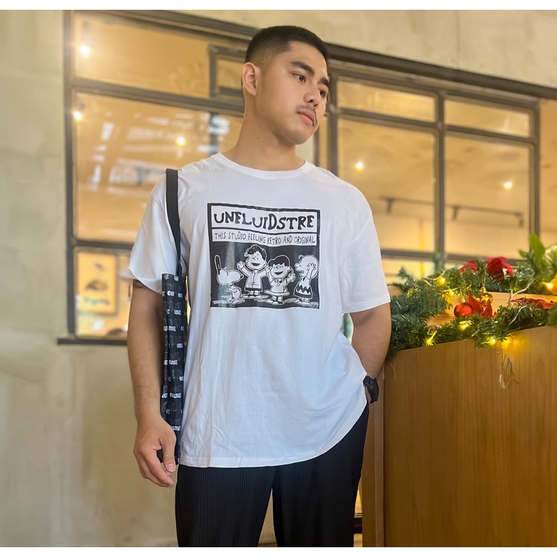 Snooping Unisex Oversized Classic T-Shirt