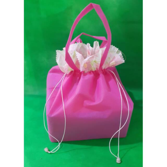 Jual Tas spunbond | Tas tempat kotak roti | Souvenir tas spunbond ...