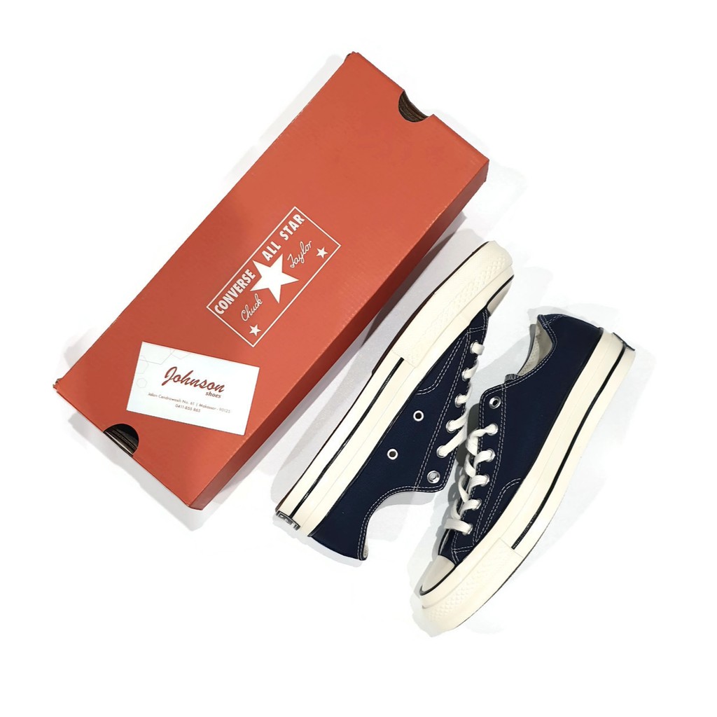 Converse chuck 2025 taylor box