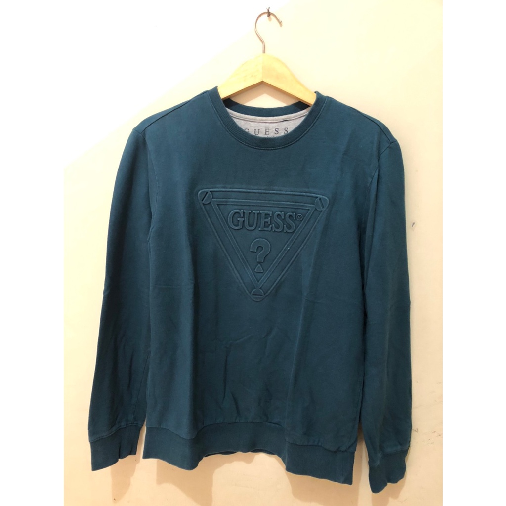 Jual GUESS CREWNECK SECOND BRAND GUESS AUTHENTIC ORIGINAL | Shopee ...