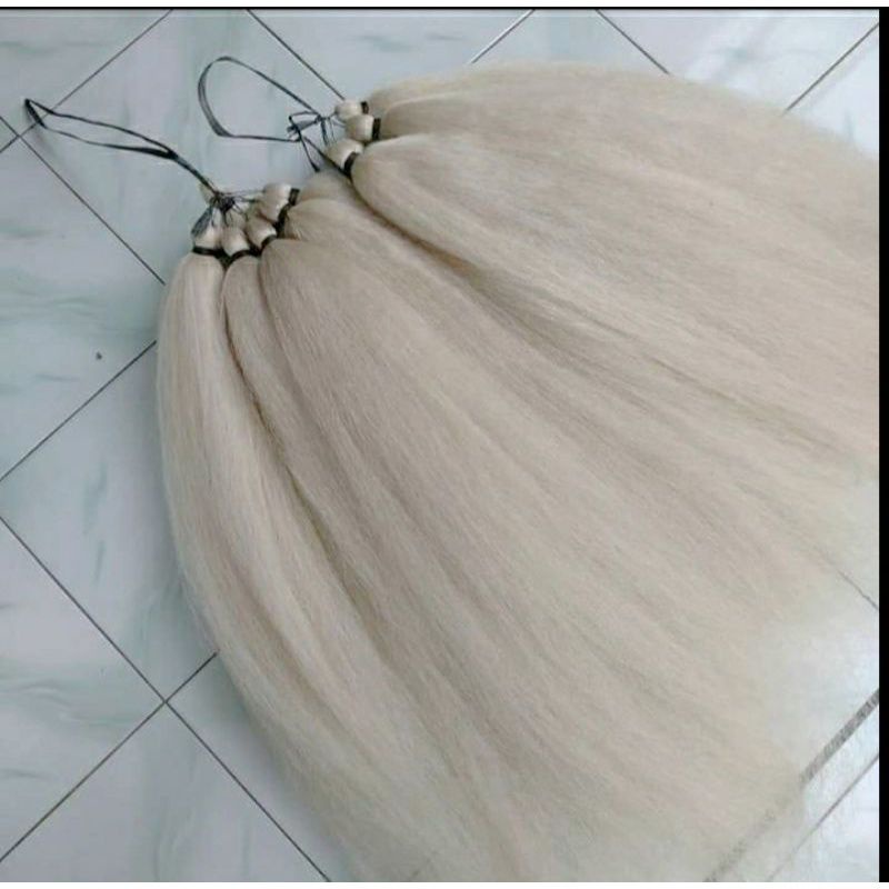 Jual Rambut Cemara Polos Warna Putih Tulang Ukuran 80 Cm | Shopee Indonesia
