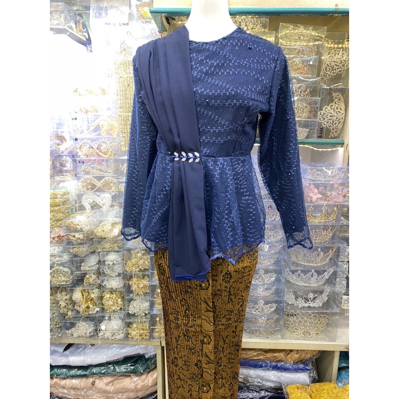 Jual KEBAYA LESTI / LESTY PAGAR AYU / KEBAYA WISUDA / SERAGAM