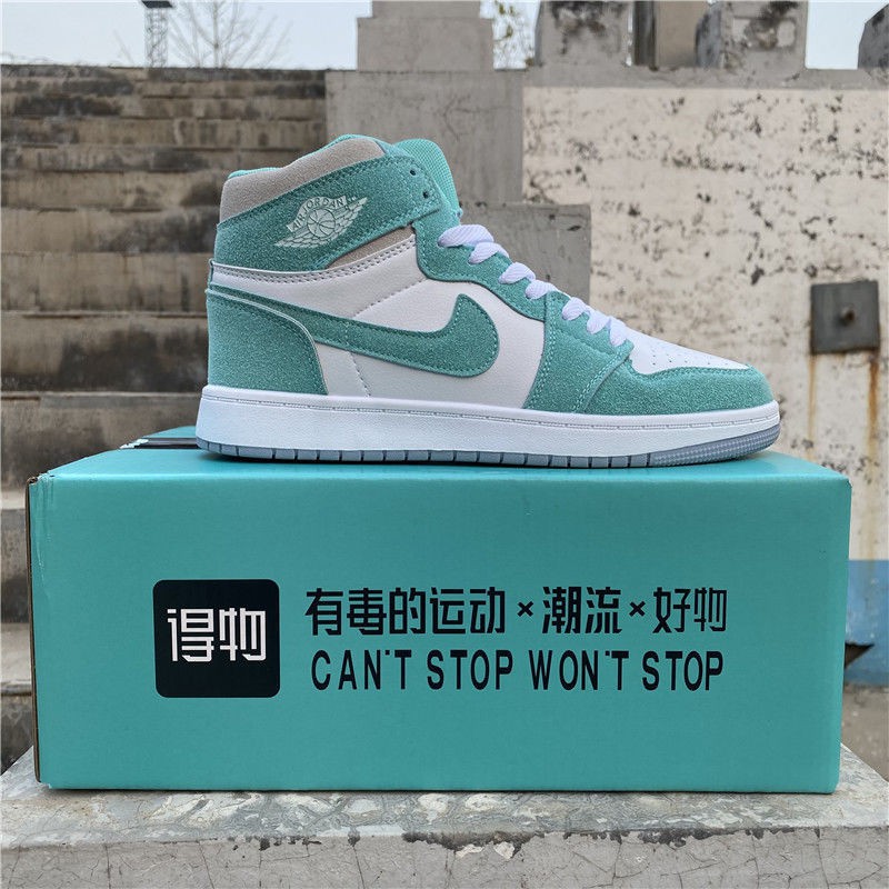 AF1 Air Force One Sepatu Pria Aj High Top Sepatu Pasangan Sepatu Kasual  Olahraga 37-44 Wanita