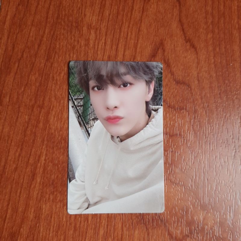 Jual Wei Official Photocard Booked Shopee Indonesia 2073