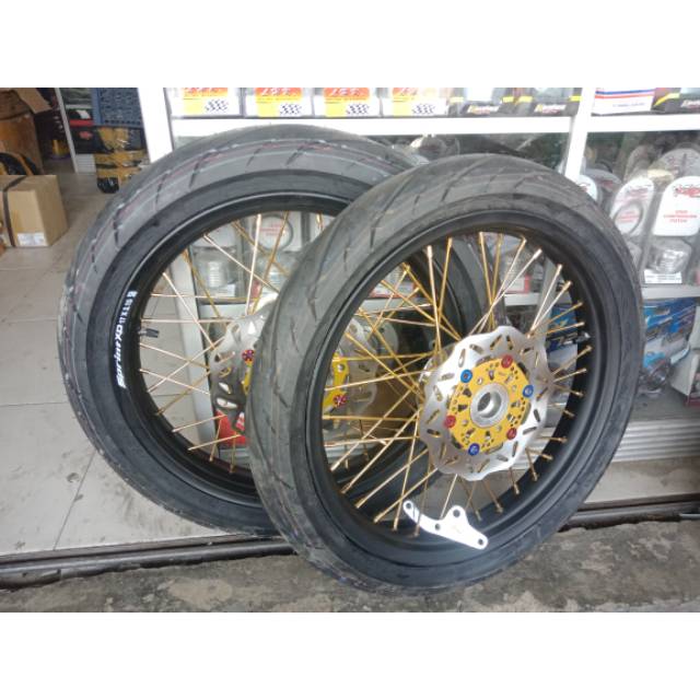 Jual Sepaket Velg Ninja R Ninja RR Velg Rossi sama Ban luar dalam