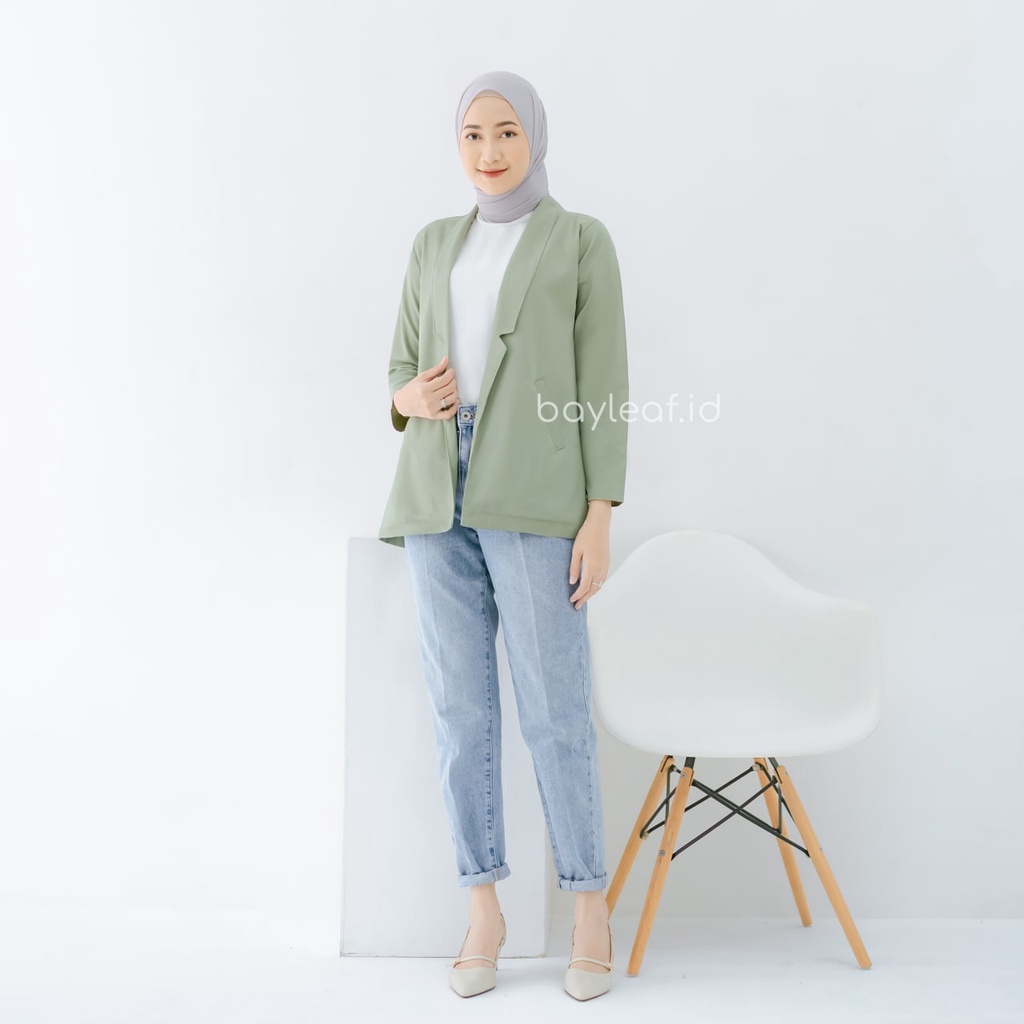 Jual Bayleaf.id Zenn Outer Basic / Blazer Formal Casual Wanita ...