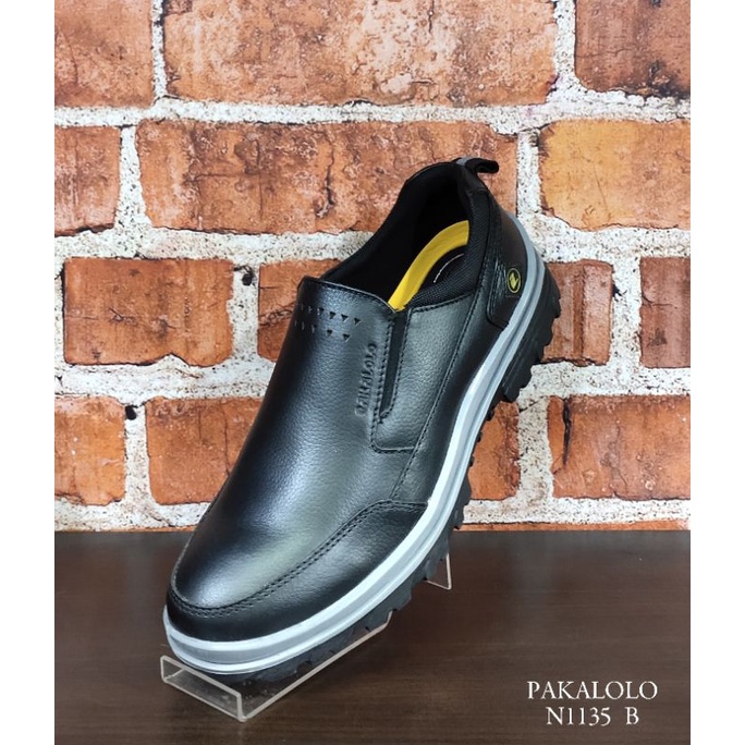 Jual Sepatu pria merek PAKALOLO, sepatu buat lapangan, sepatu