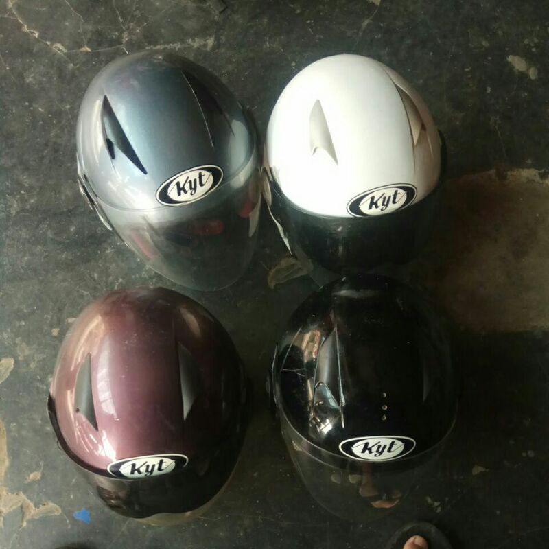 Helm kyt hot sale second