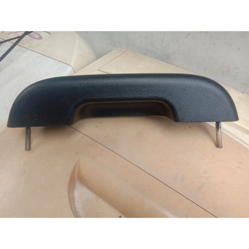 Jual Handle Tarikan Pintu Dalam Doortrim Isuzu Panther Kotak Original