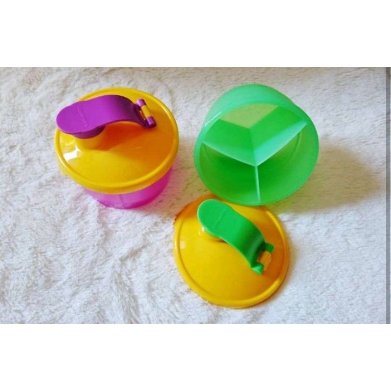 Jual Formula dispenser tupperware / wadah susu travel / wadah susu bayi ...
