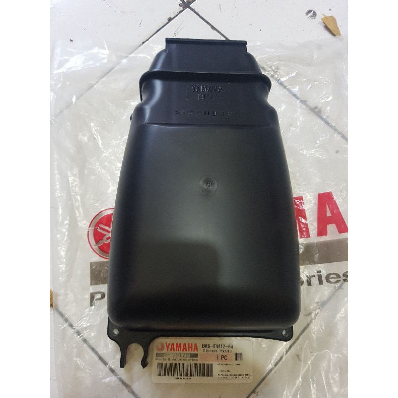 Jual TUTUP BOX FILTER YAMAHA R15 VVA V3 ORIGINAL BK6-E4412-00 | Shopee ...