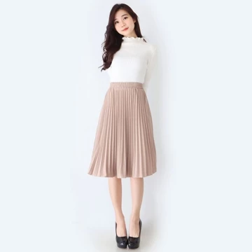 Rok Plisket Wanita Selutut Bahan Hyget Lentur