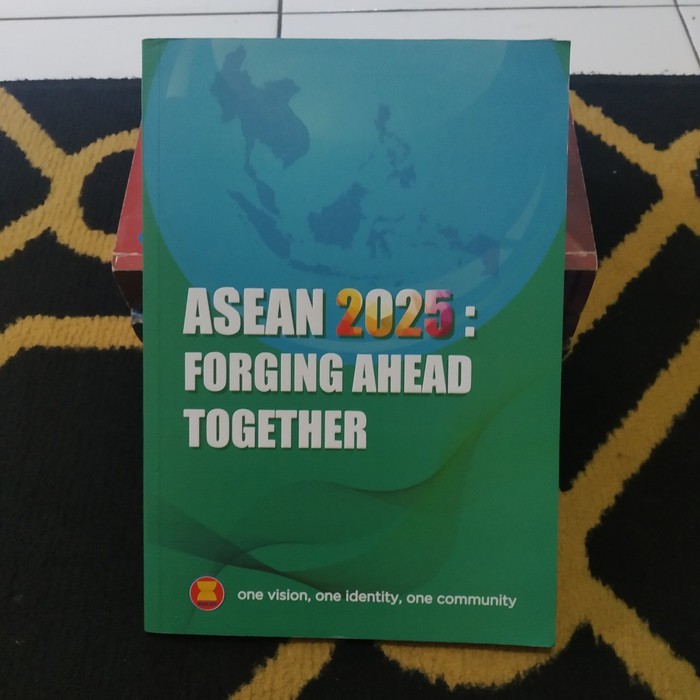 Jual Buku Ori Asean 2025 Forging Ahead Together Shopee Indonesia 2606