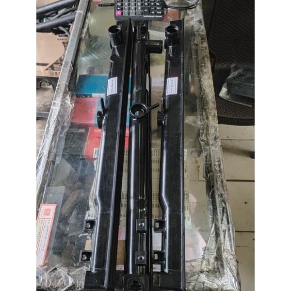 Jual Uppertank radiator INNOVA BENSIN | Shopee Indonesia