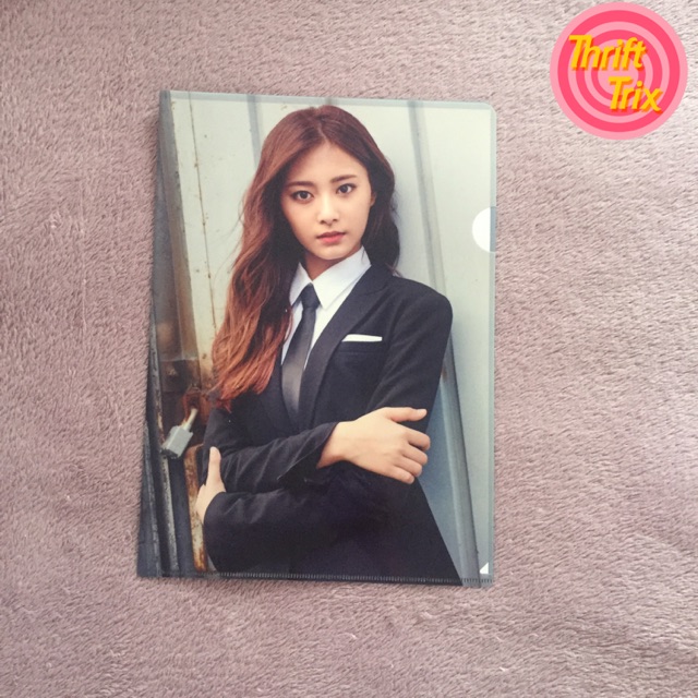 TWICE ONCE deals BEGINS L-Holder Set