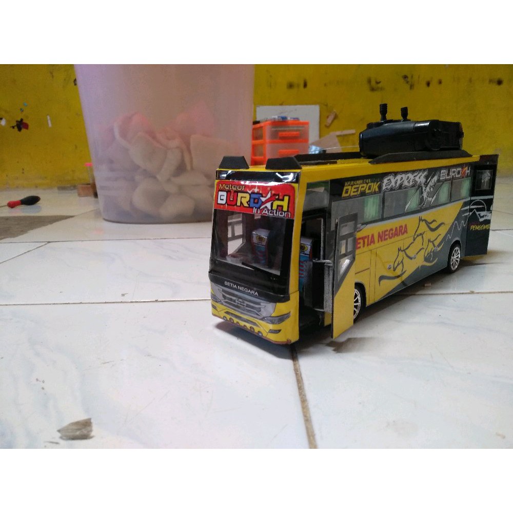 Jual Miniatur Bis Remot Setia Negara 