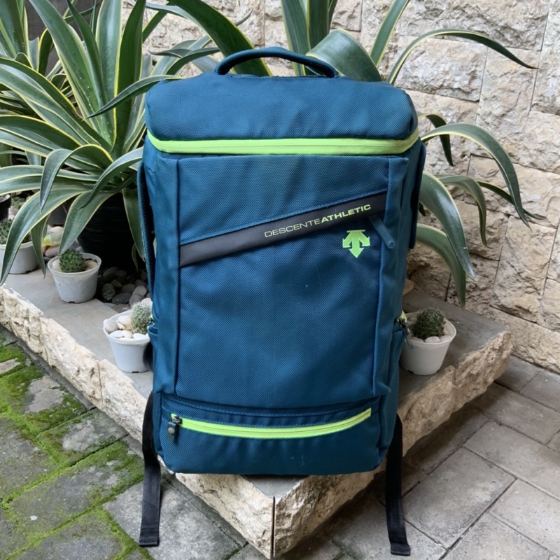 DESCENTE ATHLETIC URBAN TRAVEL LAPTOP BACKPACK