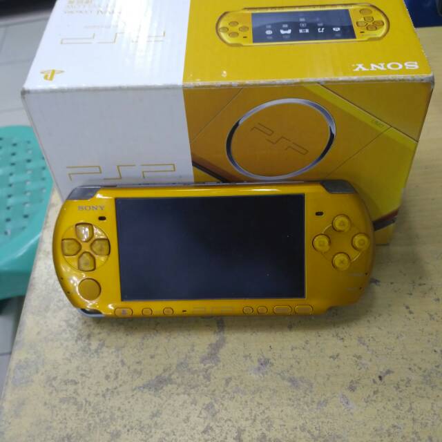 Psp 3000 hot sale gold