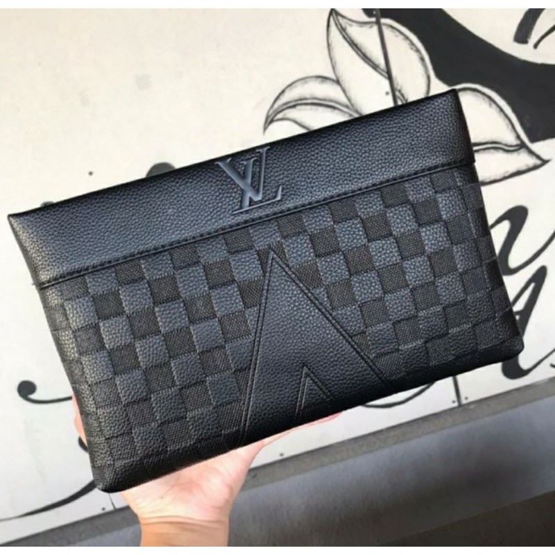 Clutch Lv Pria Original