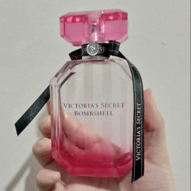 Harga victoria best sale secret bombshell