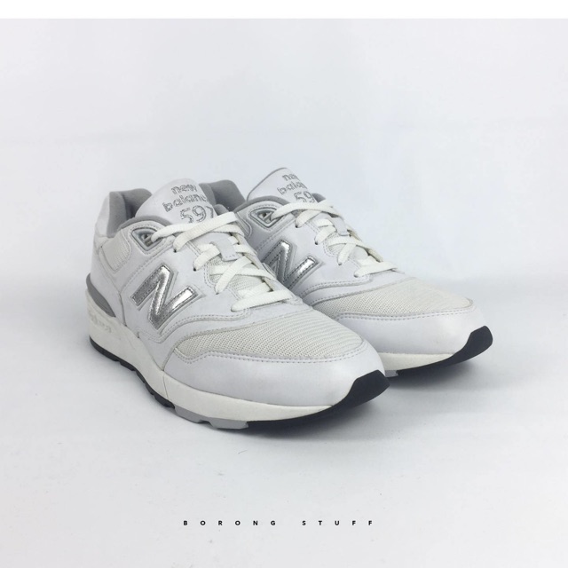 Jual New Balance 597 Classic | Shopee Indonesia