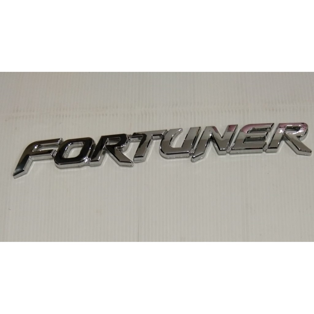 Jual Emblem mobil fortuner / emblem logo MOBIL FORTUNER | Shopee Indonesia