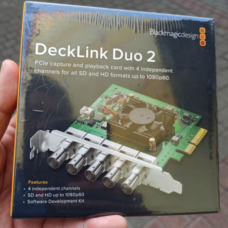 Blackmagic Cloud Dock 2 U.2 PCIe SSD変換（製品 | Blackmagic