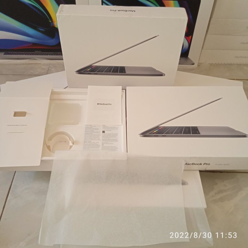 Top Case Gris Original Apple Pour MacBook 13 Pouces A1989 (occasion)