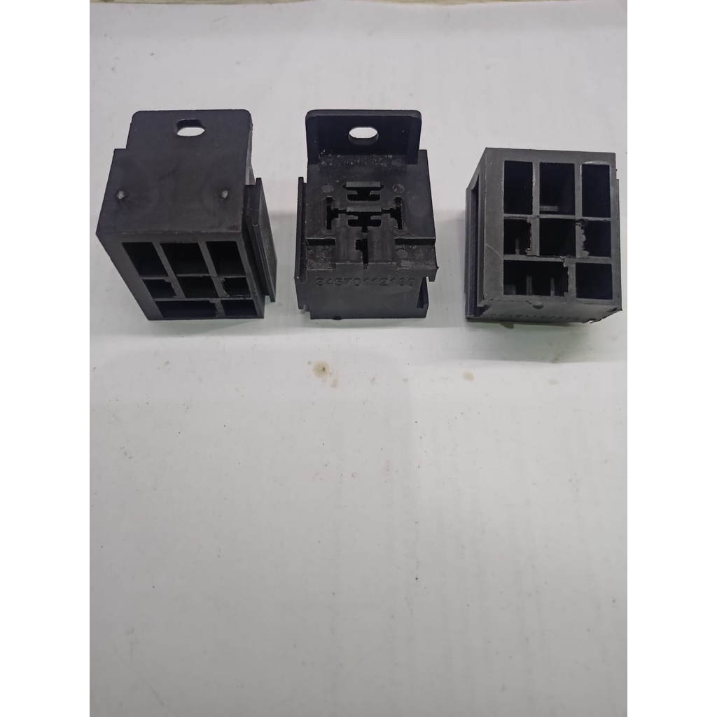 Jual SOCKET RELAY HITAM 4 KAKI DAN 5 KAKI / SOKET RELAY / TEMPAT RELAY ...