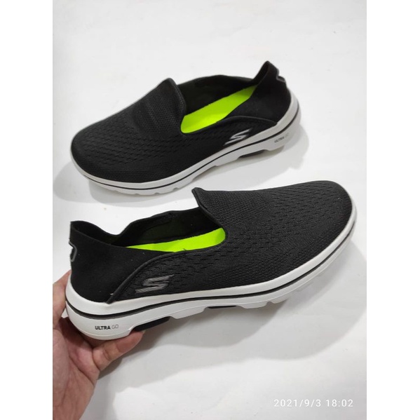 Skechers pria go walk injak Skechers pria jetter SEPATU PRIA SKECHERS