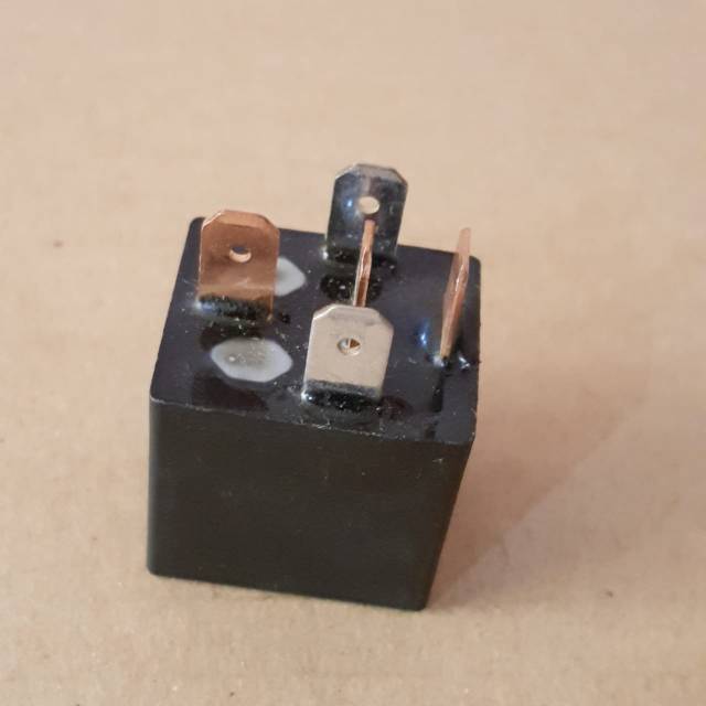 Jual Relay power pengisian aki Vario 125 FI Esp / Vario 150 Esp Led