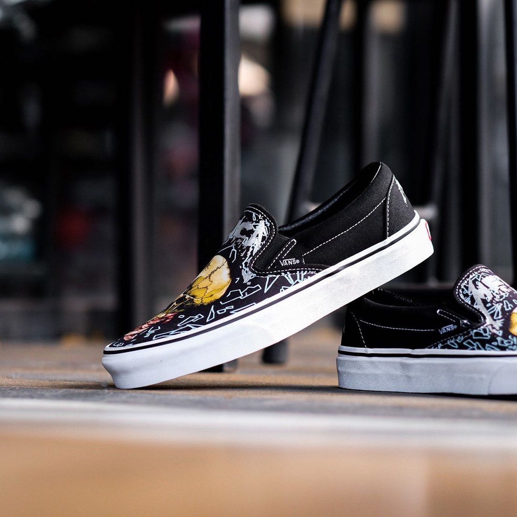 Harga sepatu 2025 vans metallica