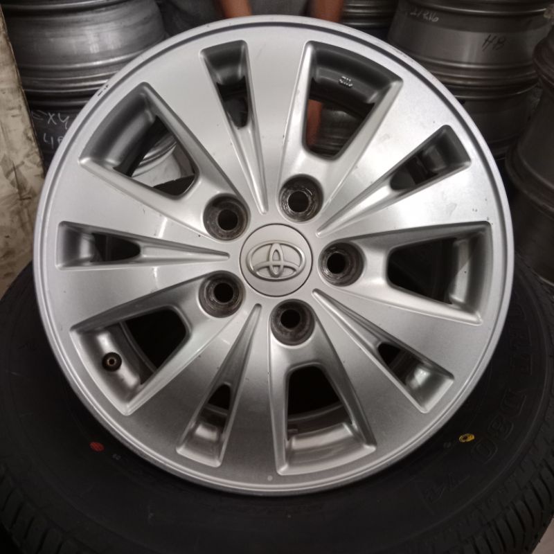 Jual Velg Mobil TOYOTA INNOVA Tipe V R15, Lubang/PCD 5/114 (Original ...