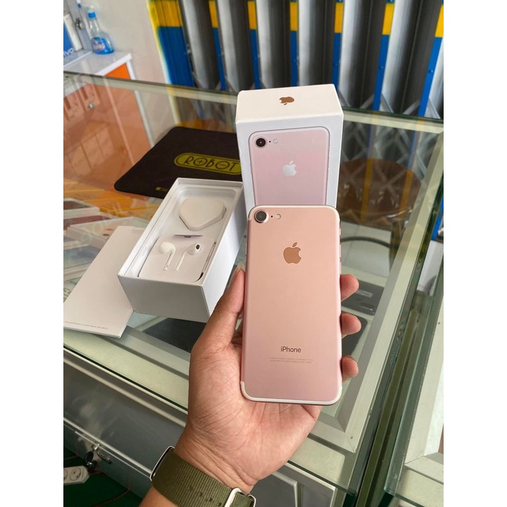 翌日発送可能】 iPhone7 - Apple 32GB A385-242A389-1 新品交換品