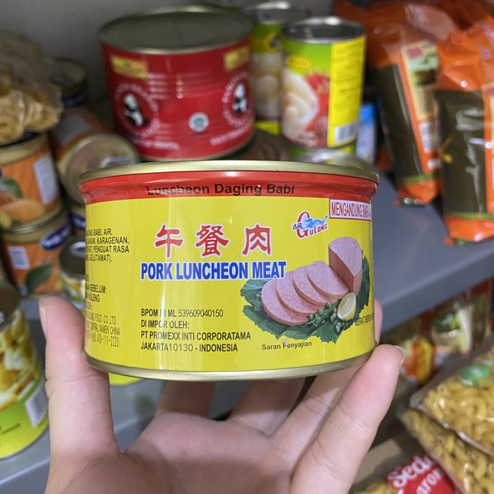 Jual Maling Gulong / Pork Luncheon Meat Gulong Daging Maling 397gr ...