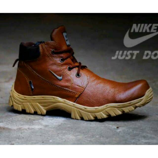 Sepatu boot 2025 nike original