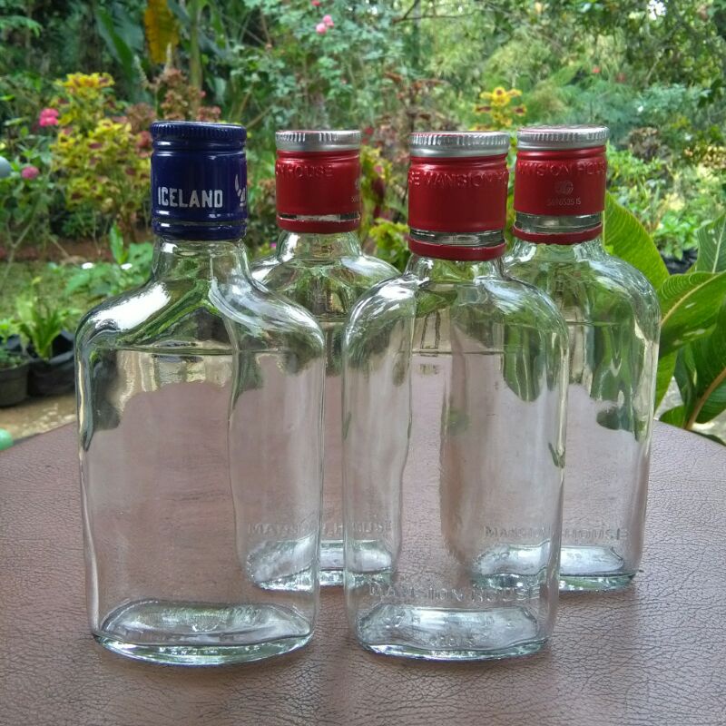 Jual botol cupang / Botol kaca gepeng bekas minuman bersih siap pakai ...