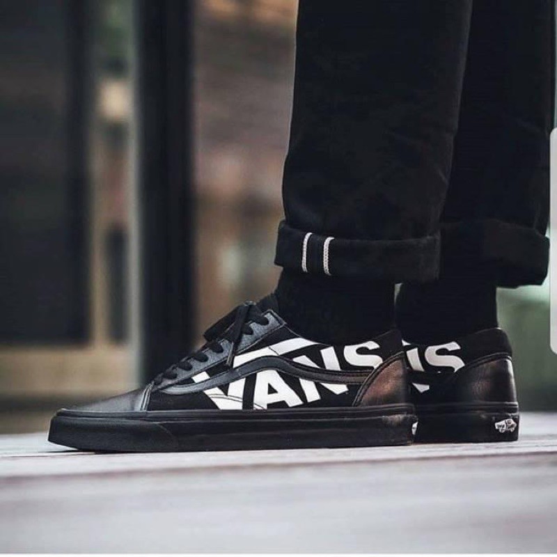 Vans big clearance logo old skool