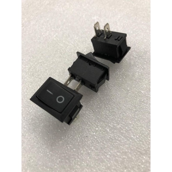 Jual Saklar Rocker Switch 2 pin 2 kaki on off | Shopee Indonesia