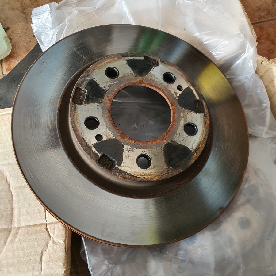 Jual Rotor / piringan rem Mitsubishi Xpander sepasang | Shopee Indonesia