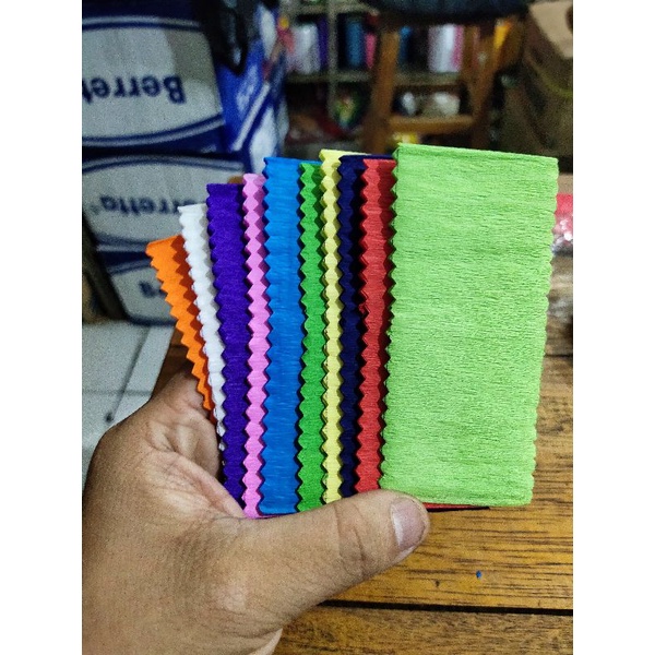 Jual Kertas krep / Crepe potongan (1 pcs isi 10 lembar) | Shopee Indonesia