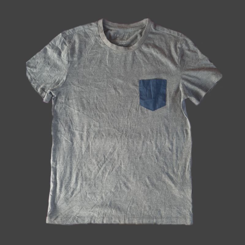 Jual KAOS BEKAS | Shopee Indonesia