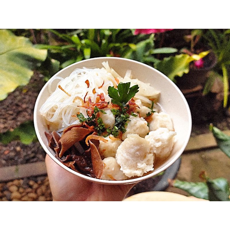 Proses pembuatan tekwan khas Palembang