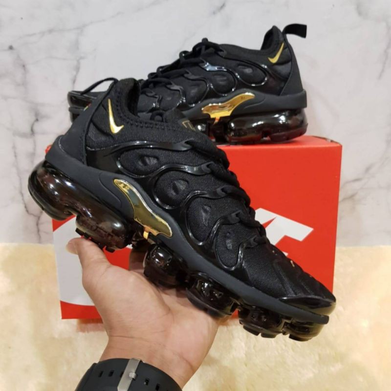 purple and gold air max