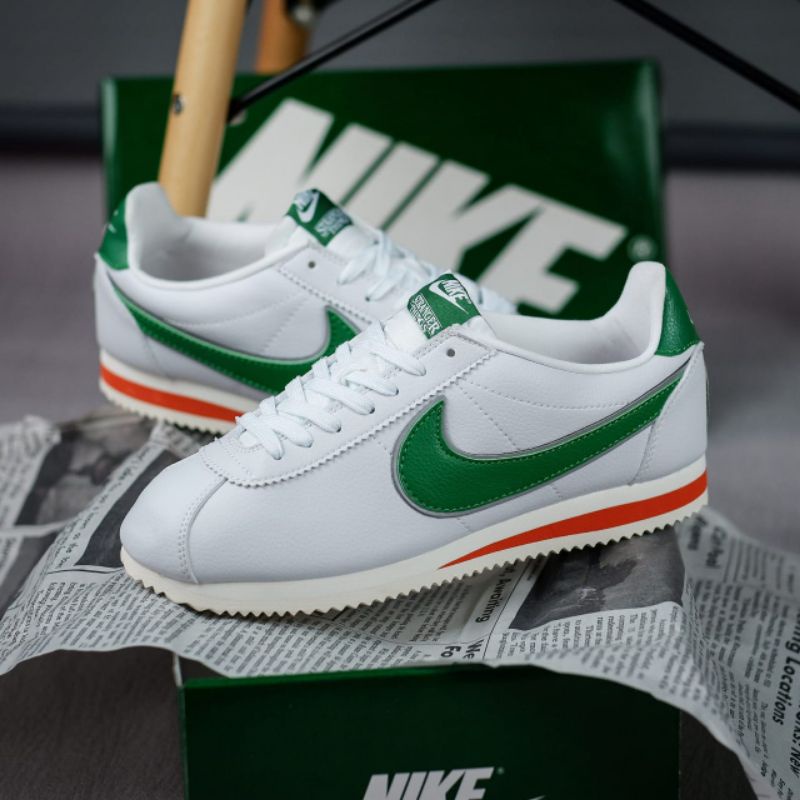 Nike cortez stranger things hawkins high school hotsell